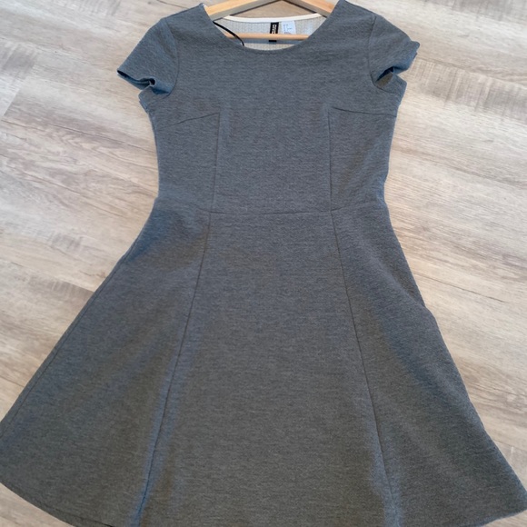 Grey skater dress - Picture 1 of 2